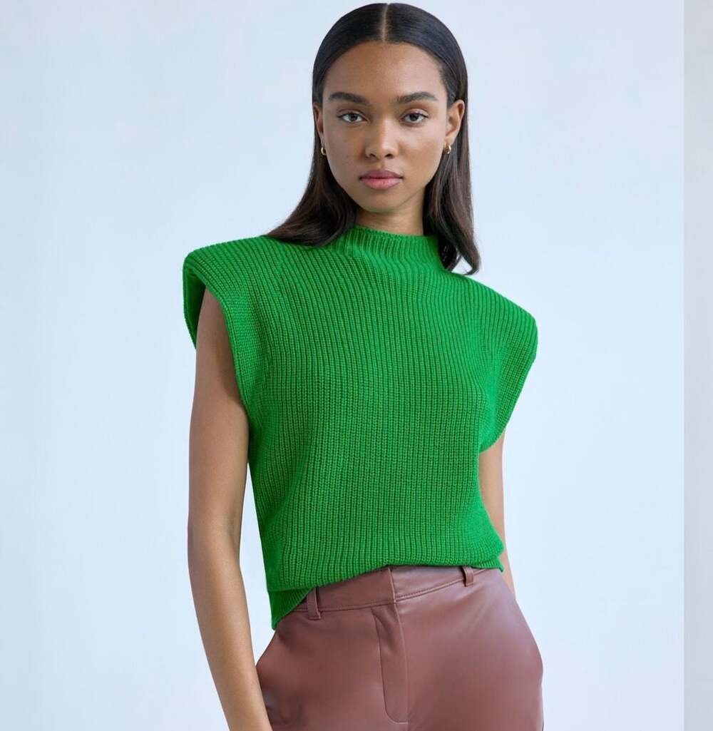 Babaton Green Hazlitt Sweater Vest Ribbed Knit Mock Neck Cap Sleeve Size XS